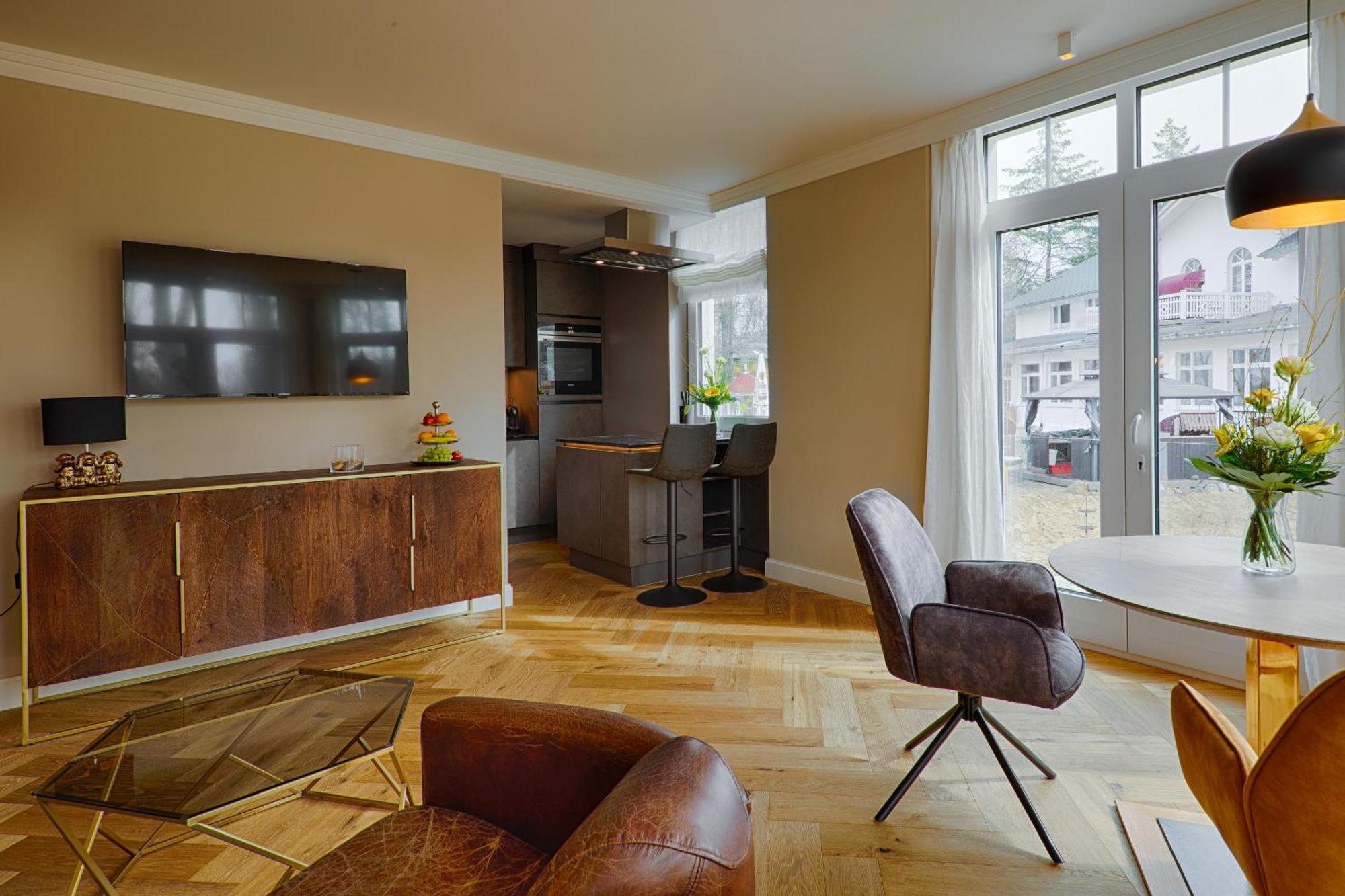 Meeressterne Schlossappartements Heringsdorf Екстер'єр фото