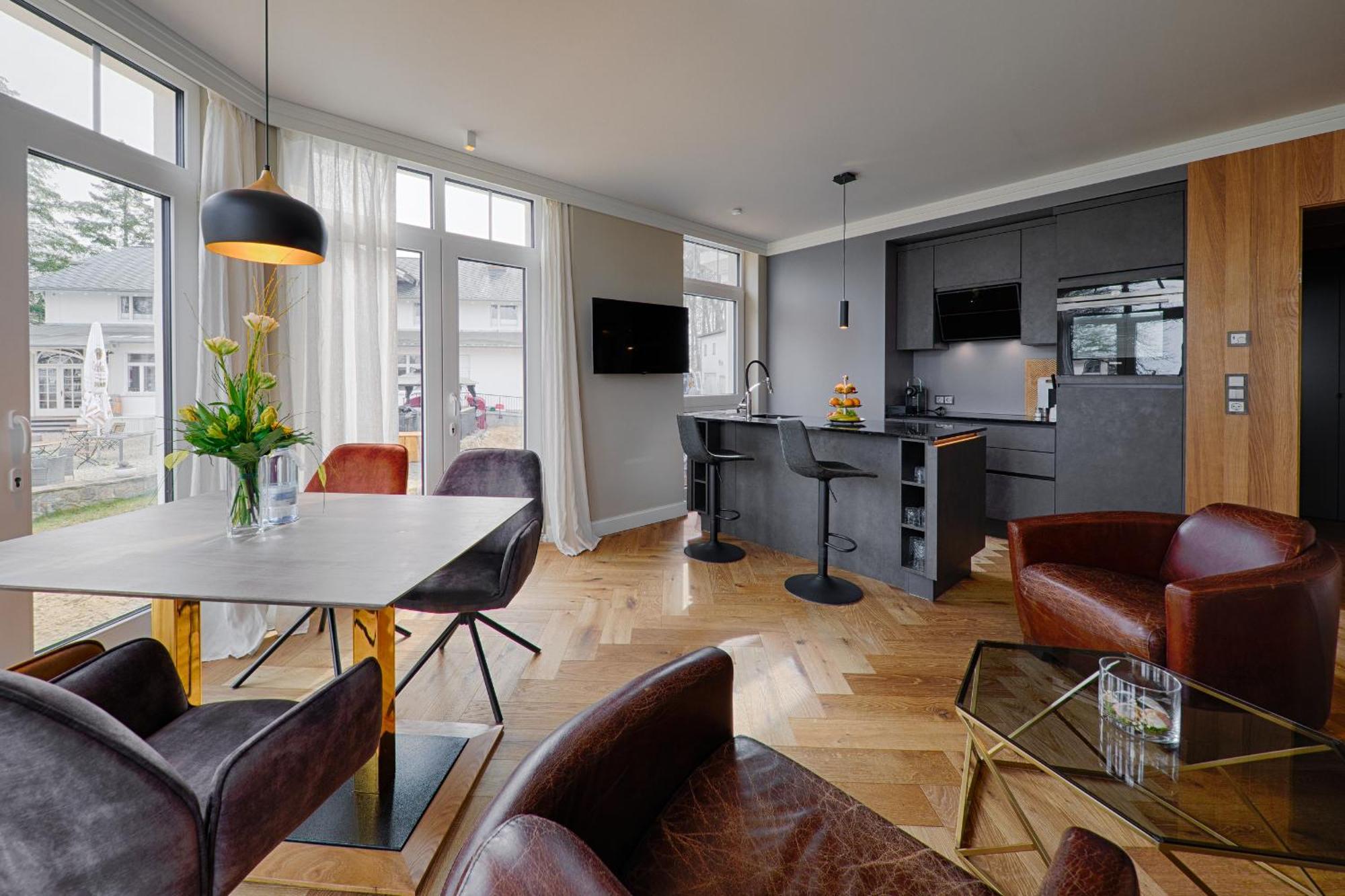 Meeressterne Schlossappartements Heringsdorf Екстер'єр фото